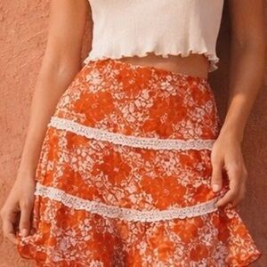 Vintage Calvin Klein Orange and White Floral Mini Skirt